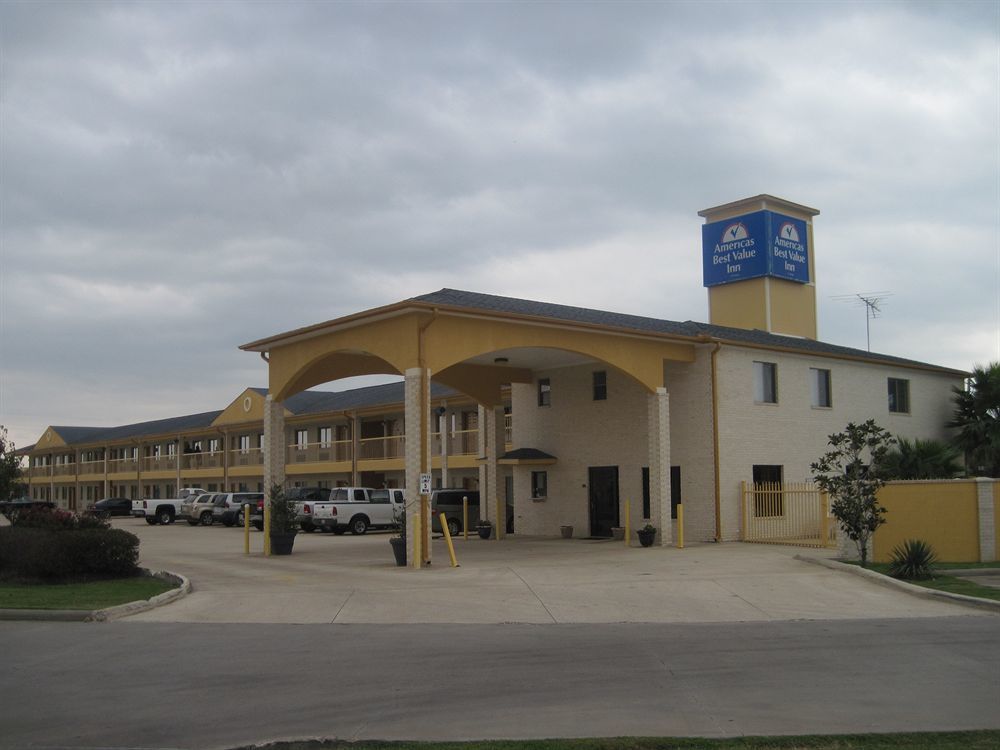 Americas Best Value Inn & Suites Waller/Prairie View מראה חיצוני תמונה