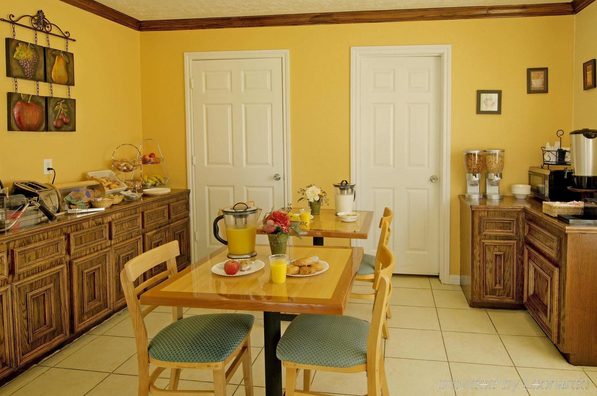 Americas Best Value Inn & Suites Waller/Prairie View מראה חיצוני תמונה