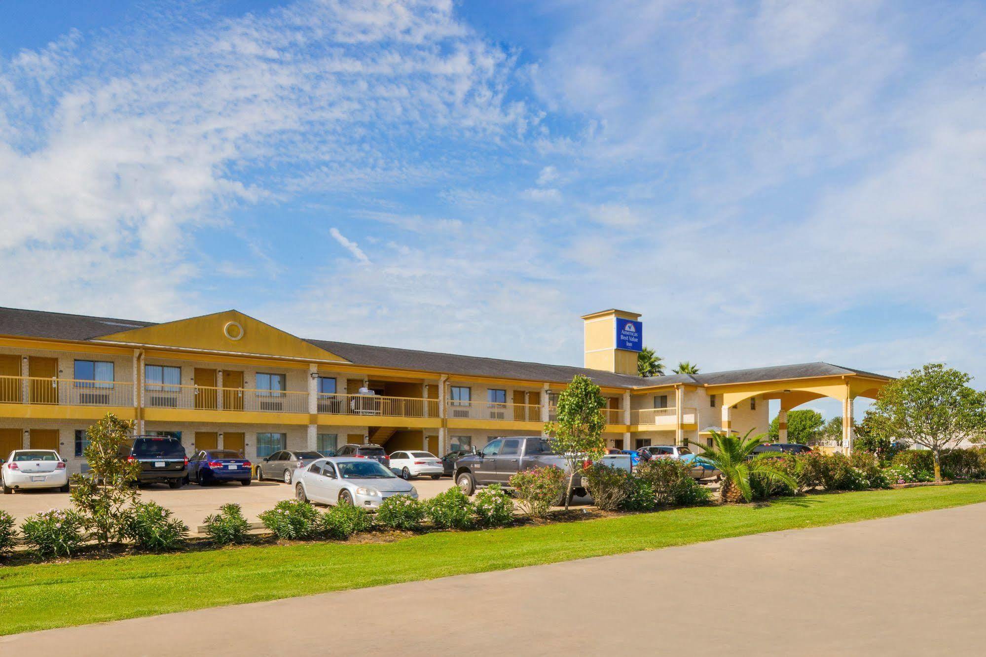 Americas Best Value Inn & Suites Waller/Prairie View מראה חיצוני תמונה