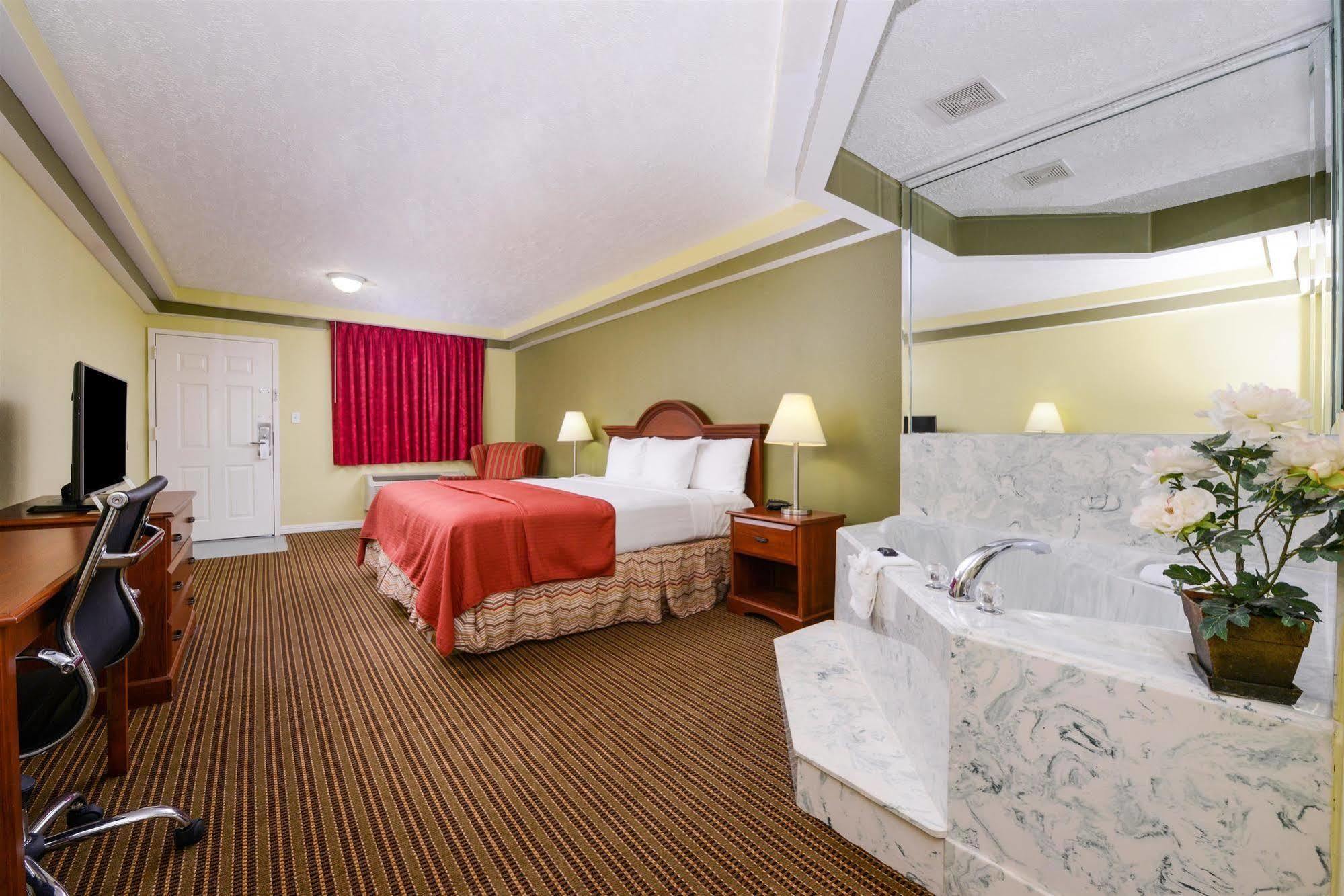 Americas Best Value Inn & Suites Waller/Prairie View מראה חיצוני תמונה
