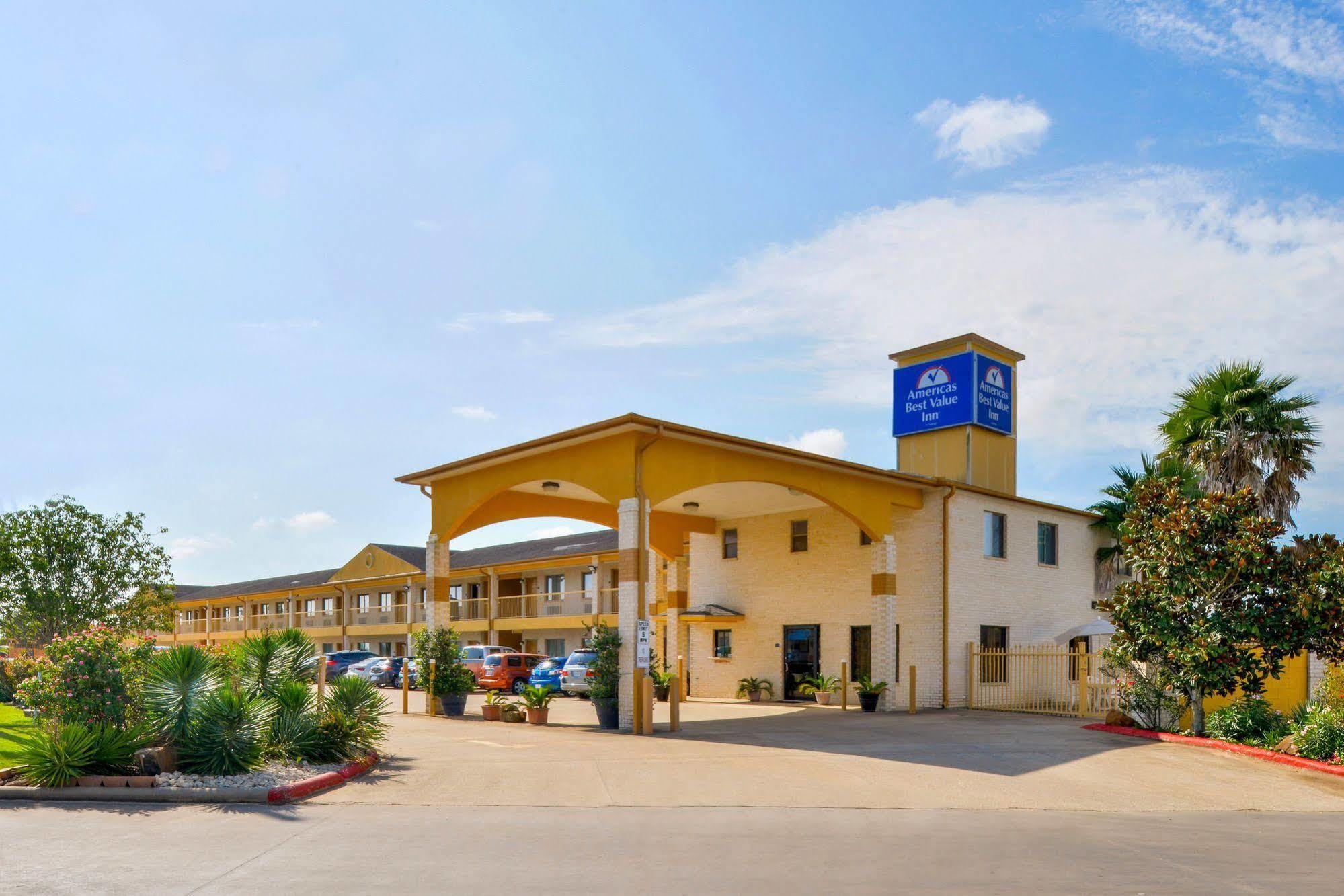 Americas Best Value Inn & Suites Waller/Prairie View מראה חיצוני תמונה